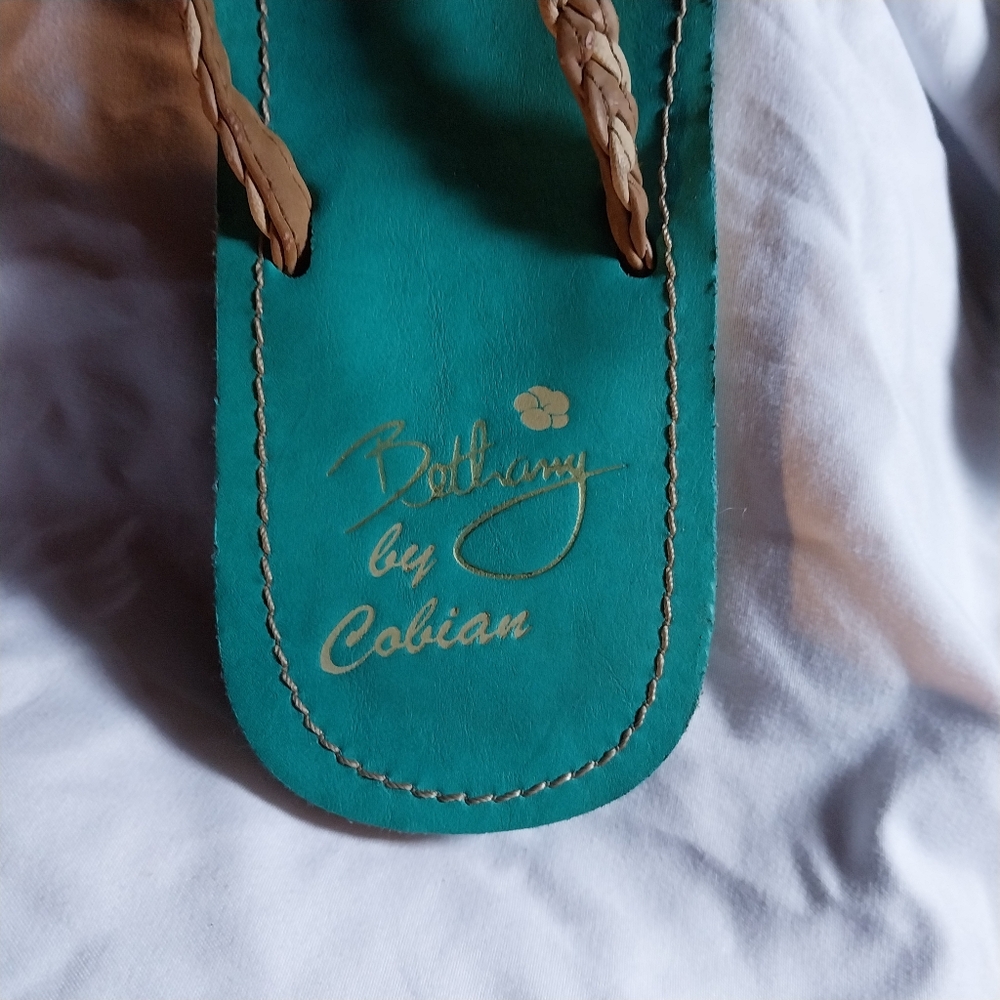 FLIP FLOPS - Picture 3 of 3